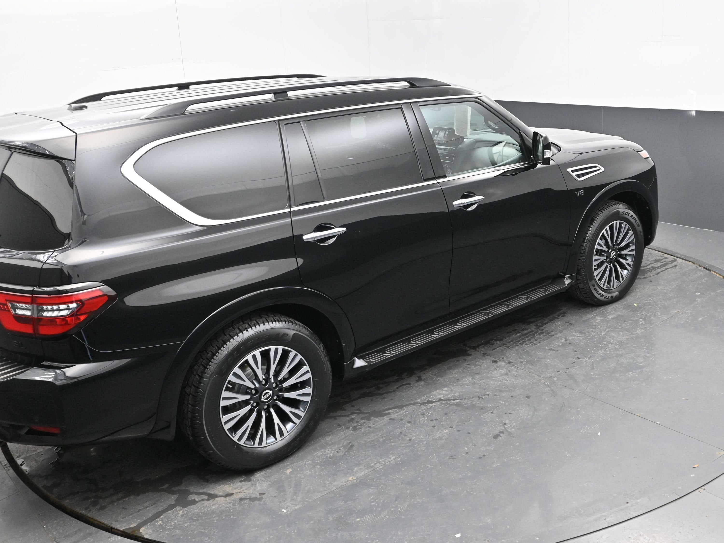2022 Nissan Armada SL