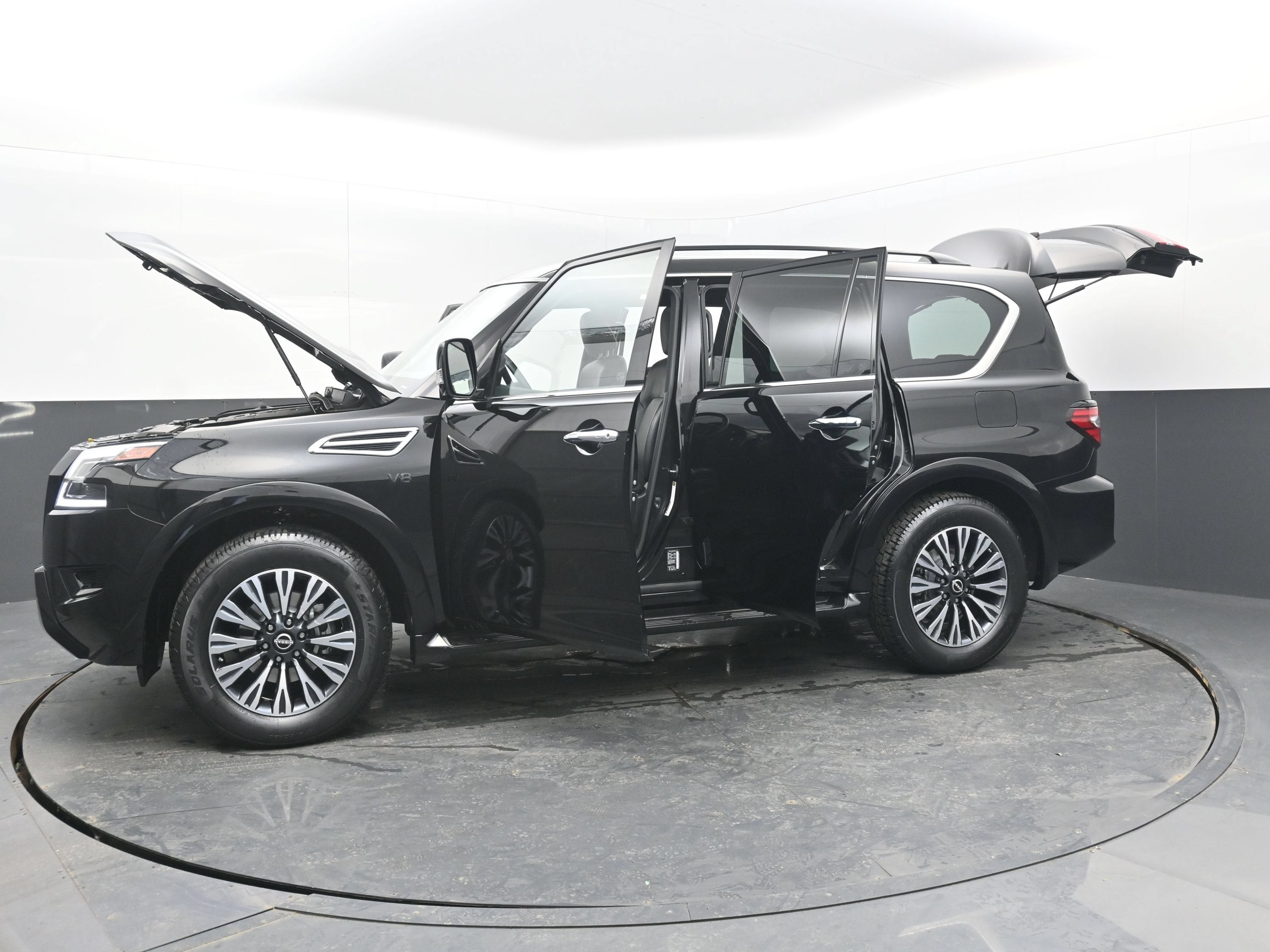 2022 Nissan Armada SL