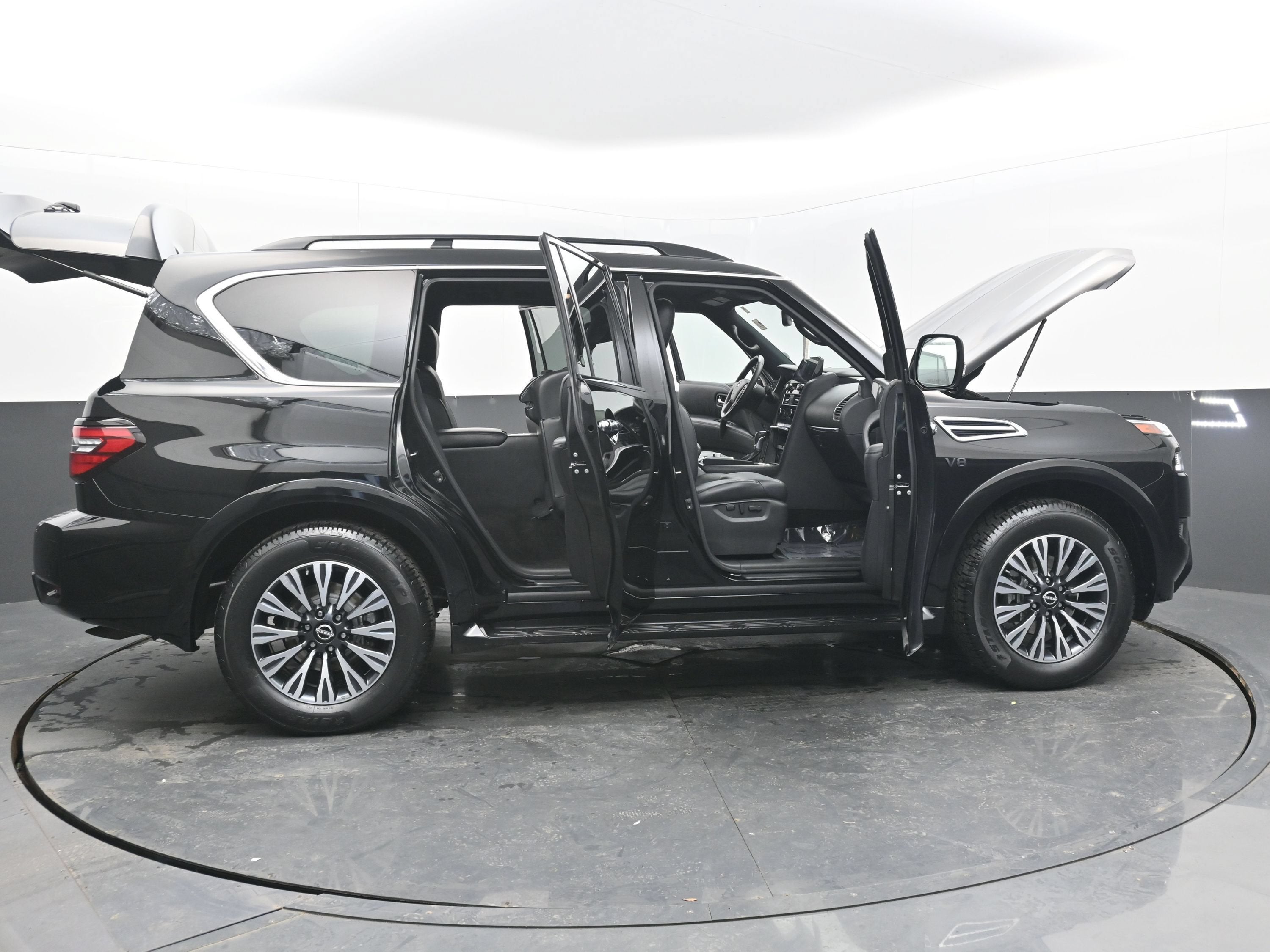 2022 Nissan Armada SL
