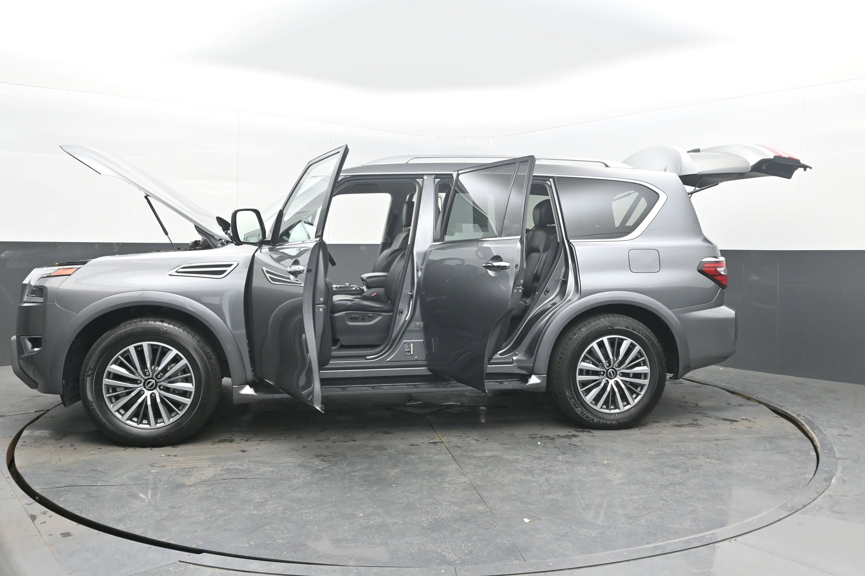 2024 Nissan Armada SL