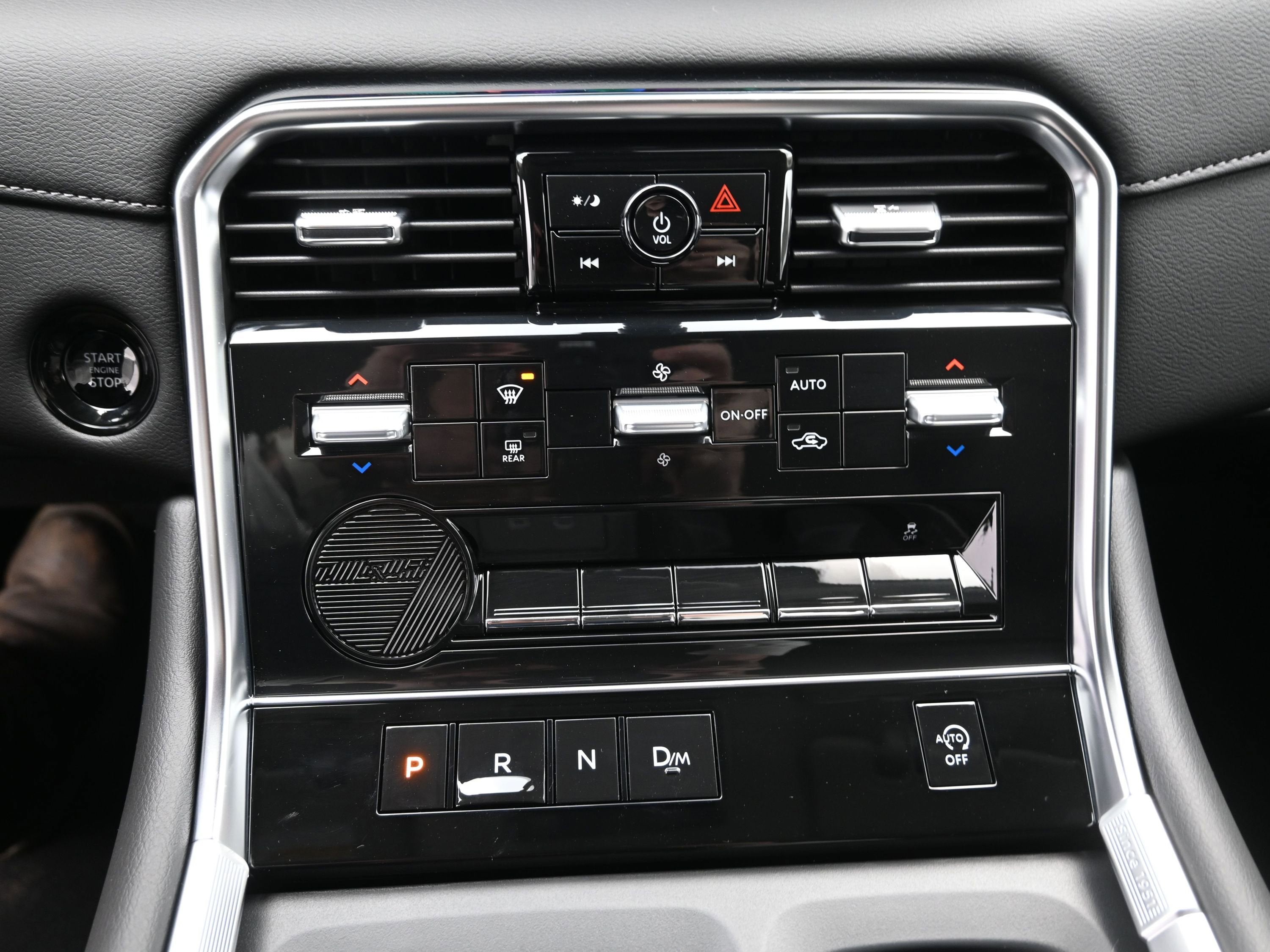 2026 Nissan ARMADA SV