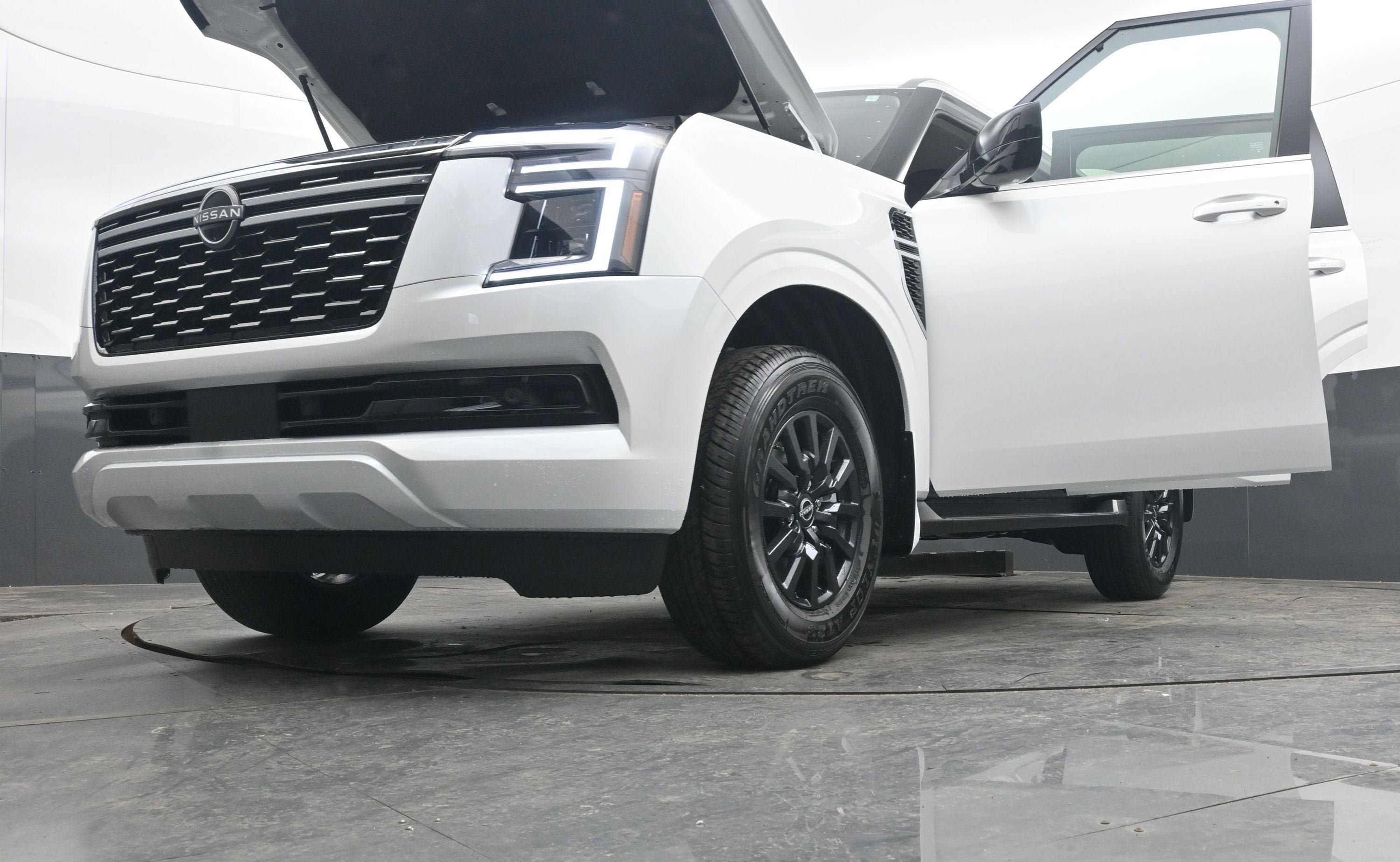 2026 Nissan ARMADA SV