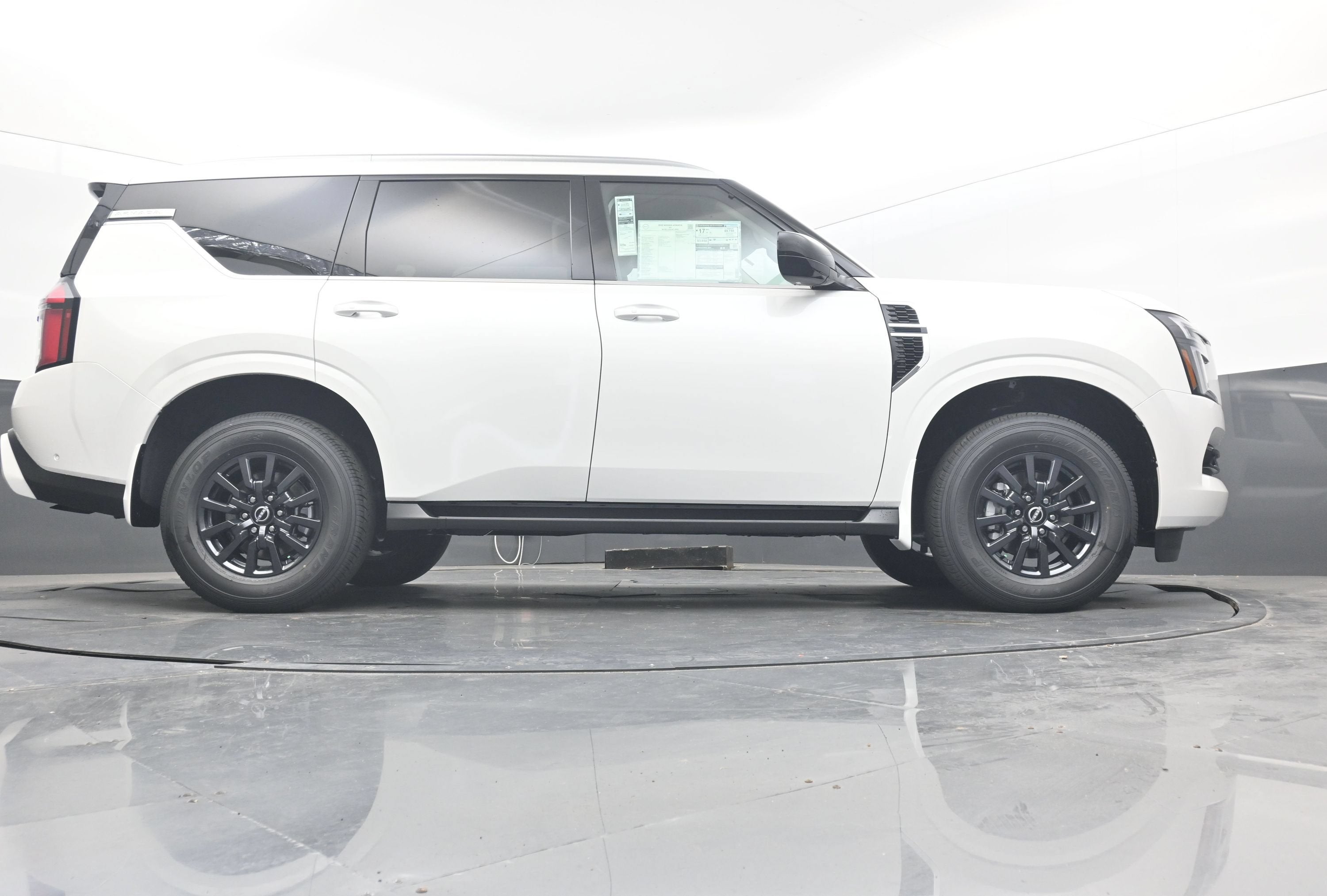 2026 Nissan ARMADA SV