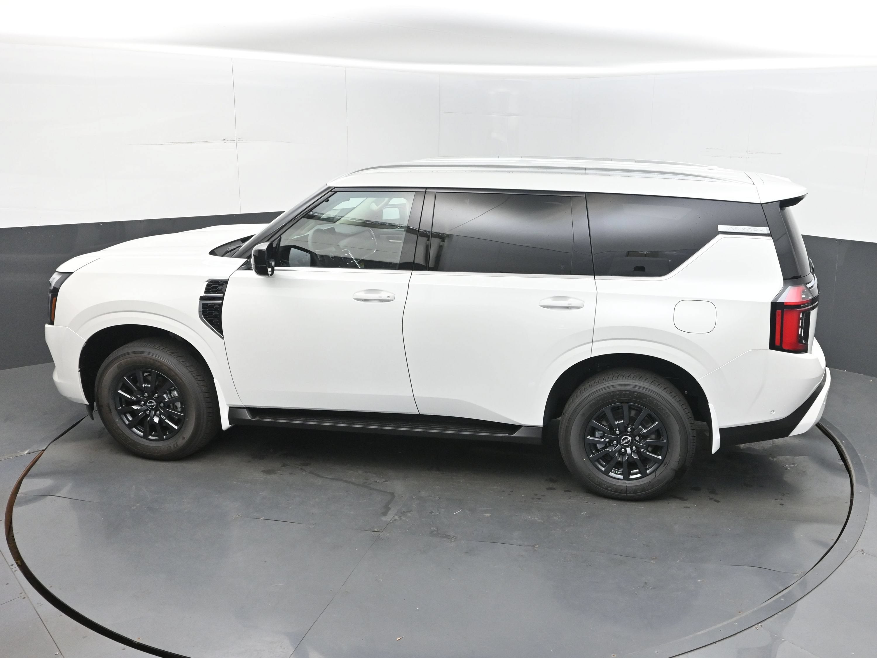 2026 Nissan ARMADA SV