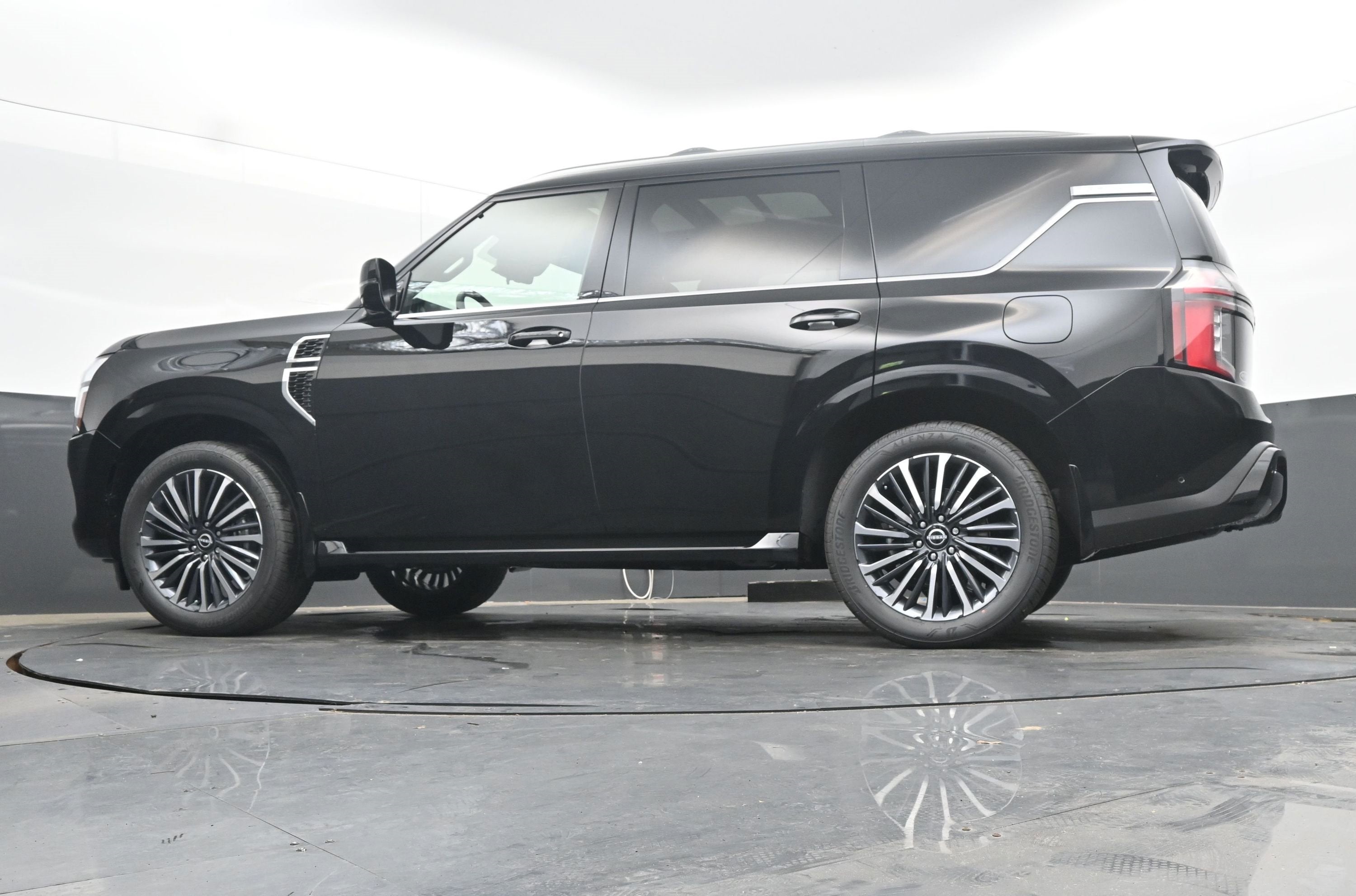 2025 Nissan ARMADA Platinum Reserve