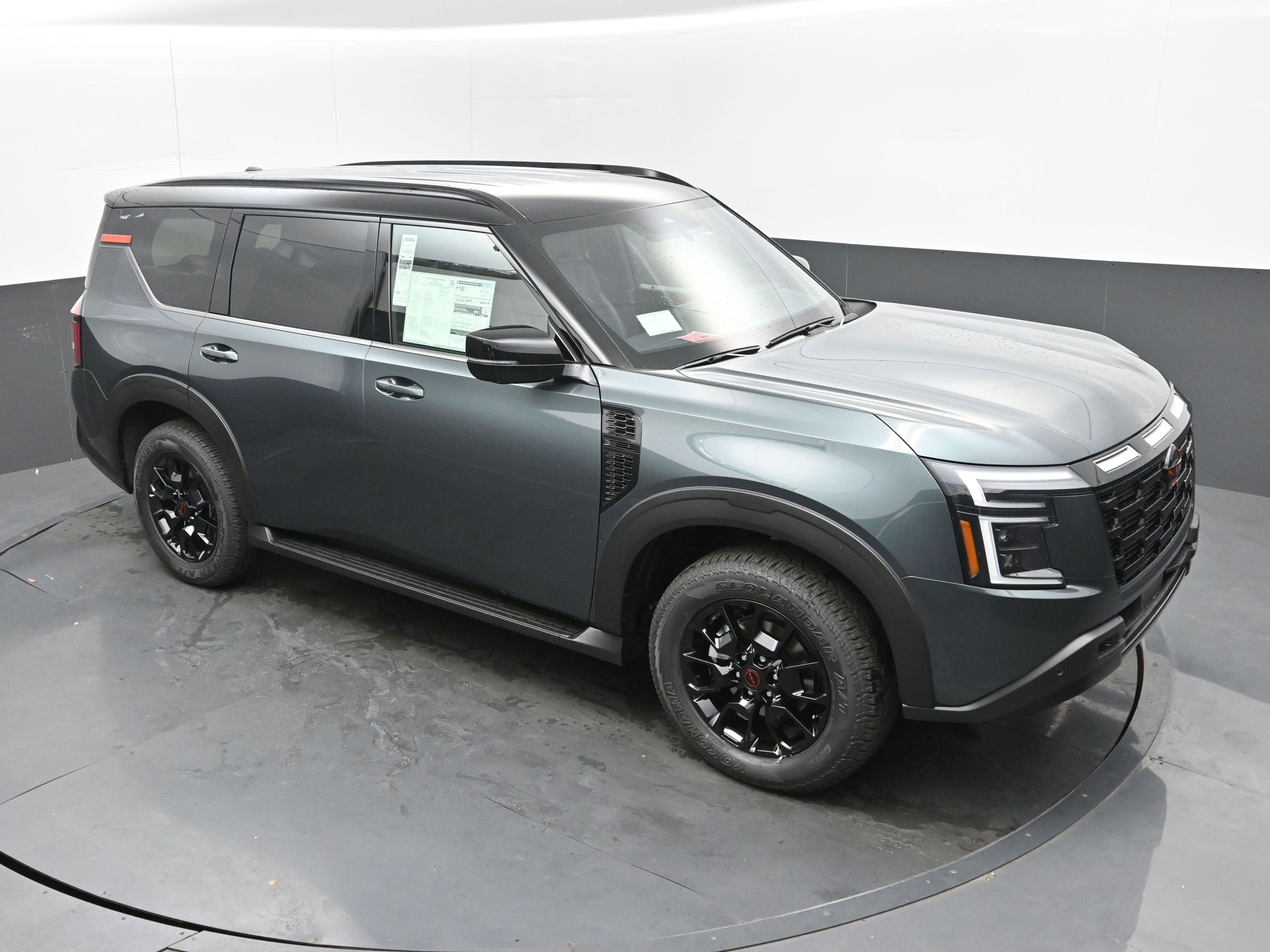 2025 Nissan ARMADA PRO-4X