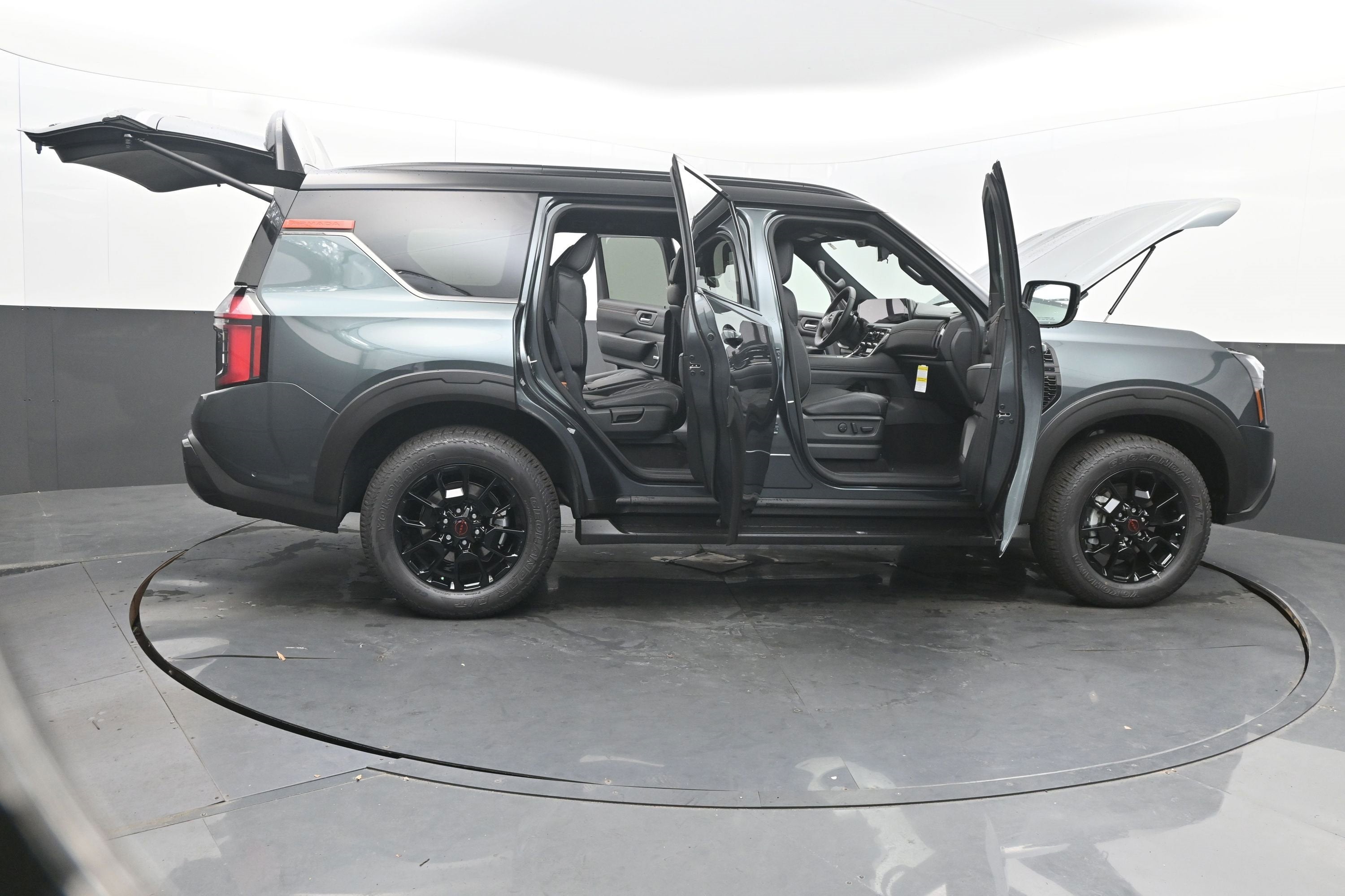2025 Nissan ARMADA PRO-4X