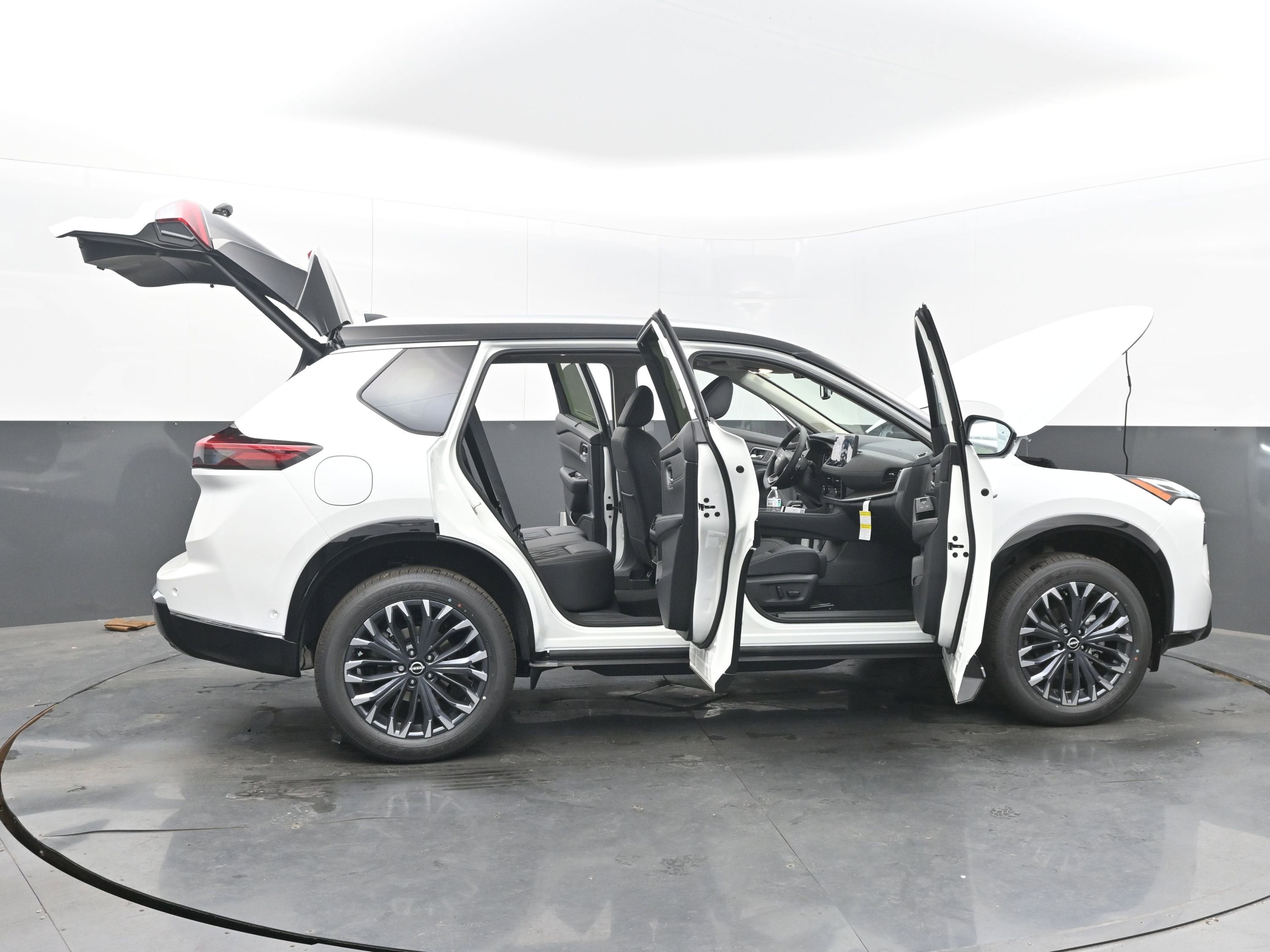 2026 Nissan ROGUE Platinum PREMIUM