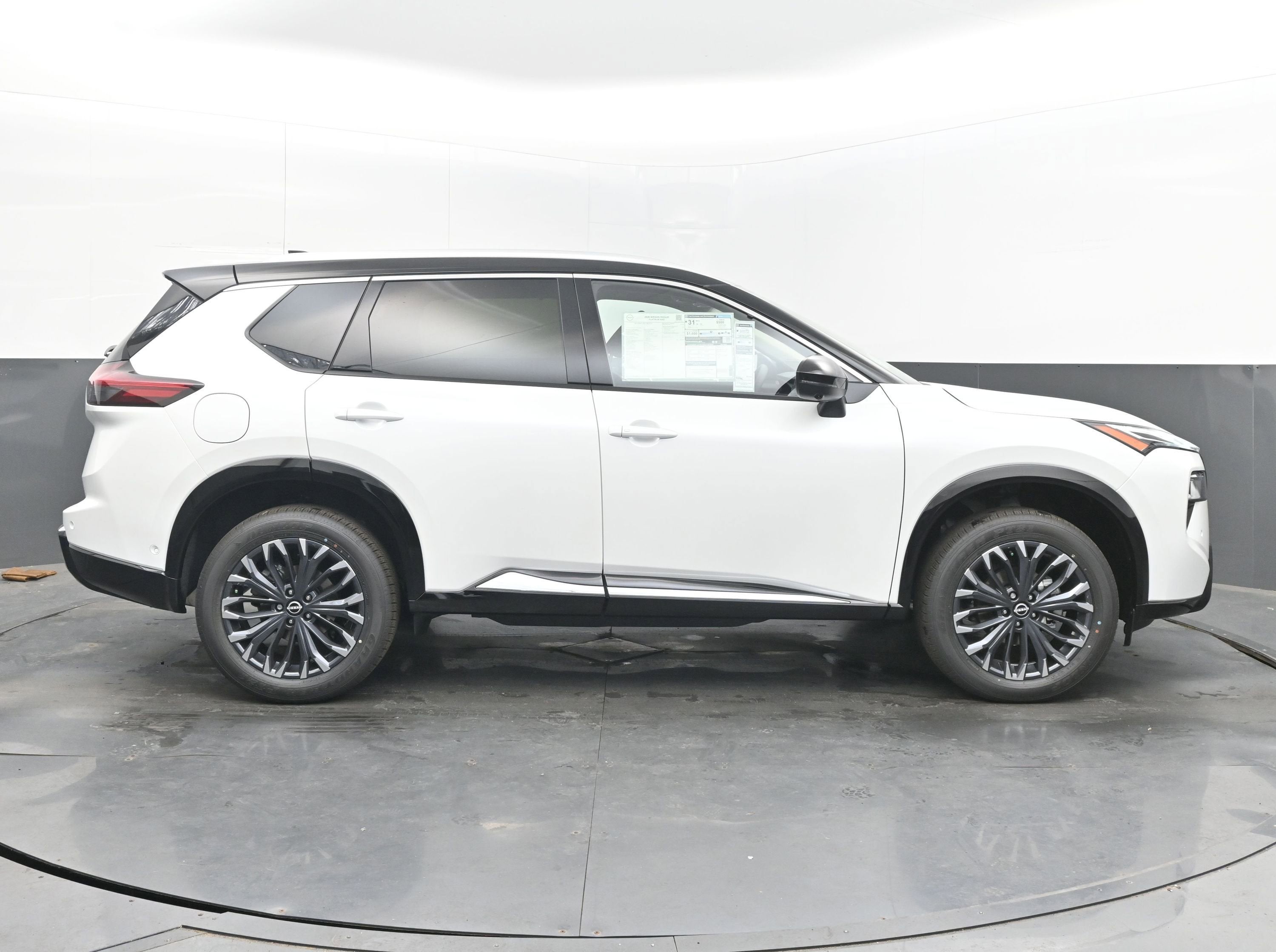 2026 Nissan ROGUE Platinum PREMIUM