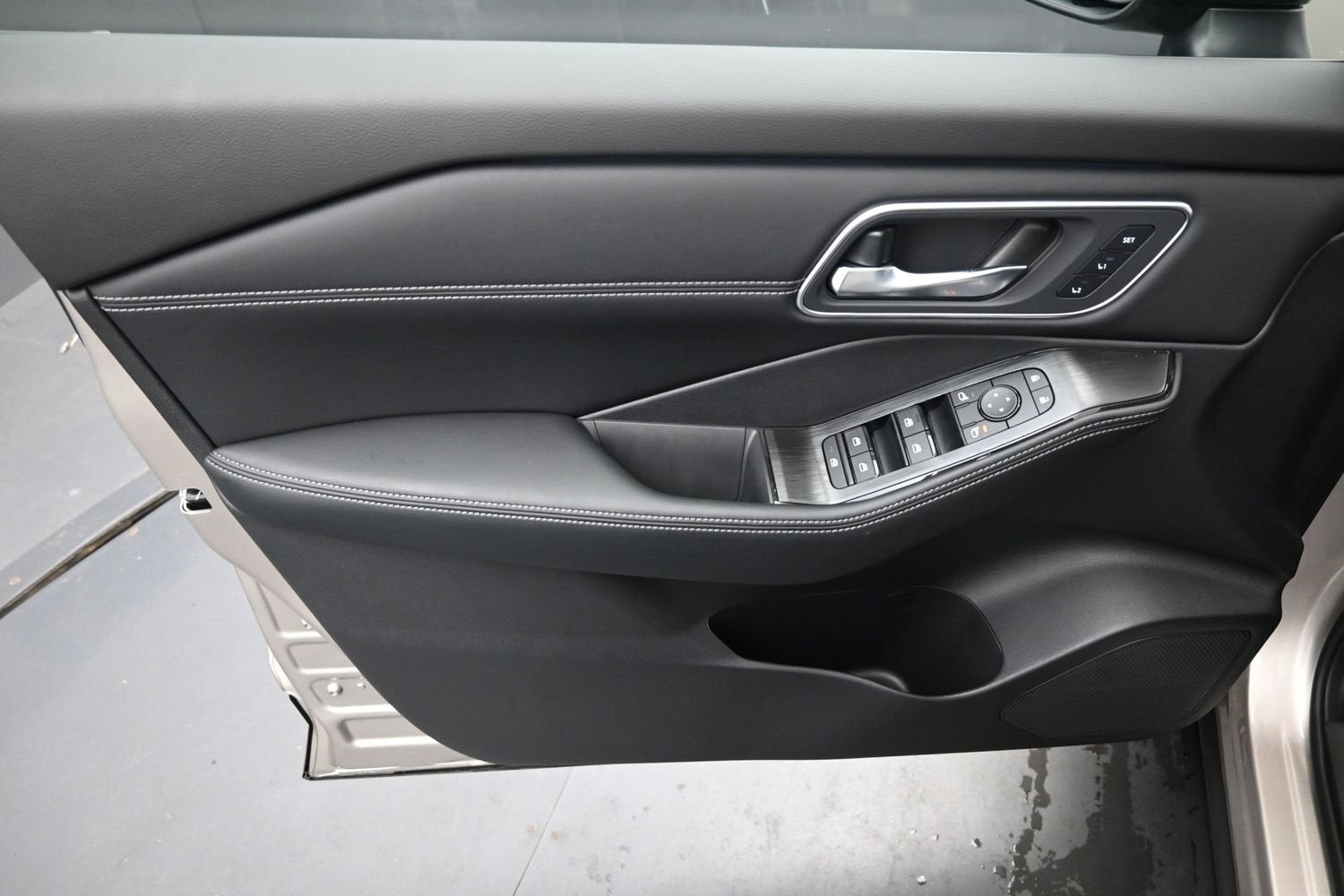 2026 Nissan ROGUE Platinum PREMIUM