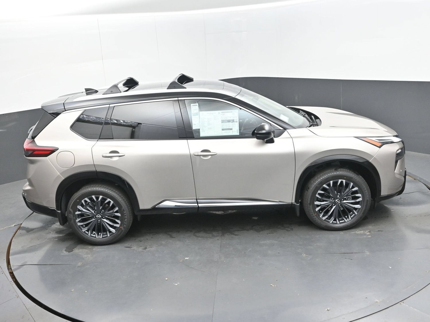 2026 Nissan ROGUE Platinum PREMIUM