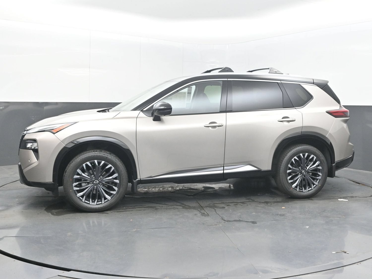 2026 Nissan ROGUE Platinum PREMIUM