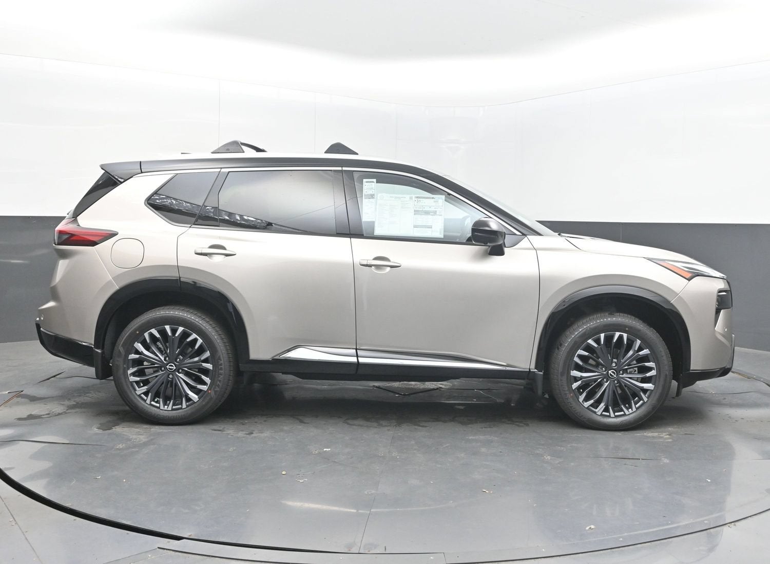 2026 Nissan ROGUE Platinum PREMIUM