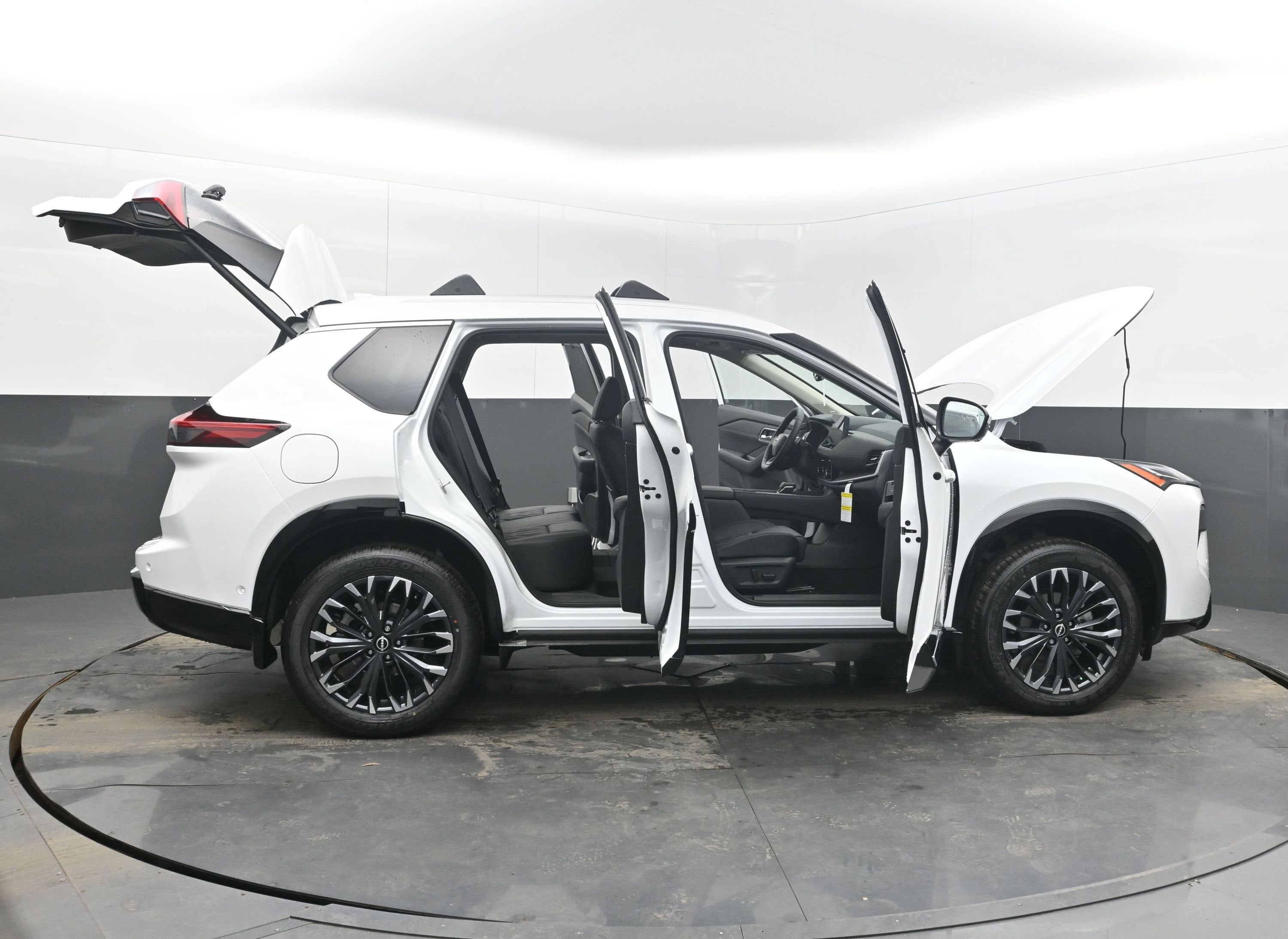 2026 Nissan ROGUE Platinum PREMIUM