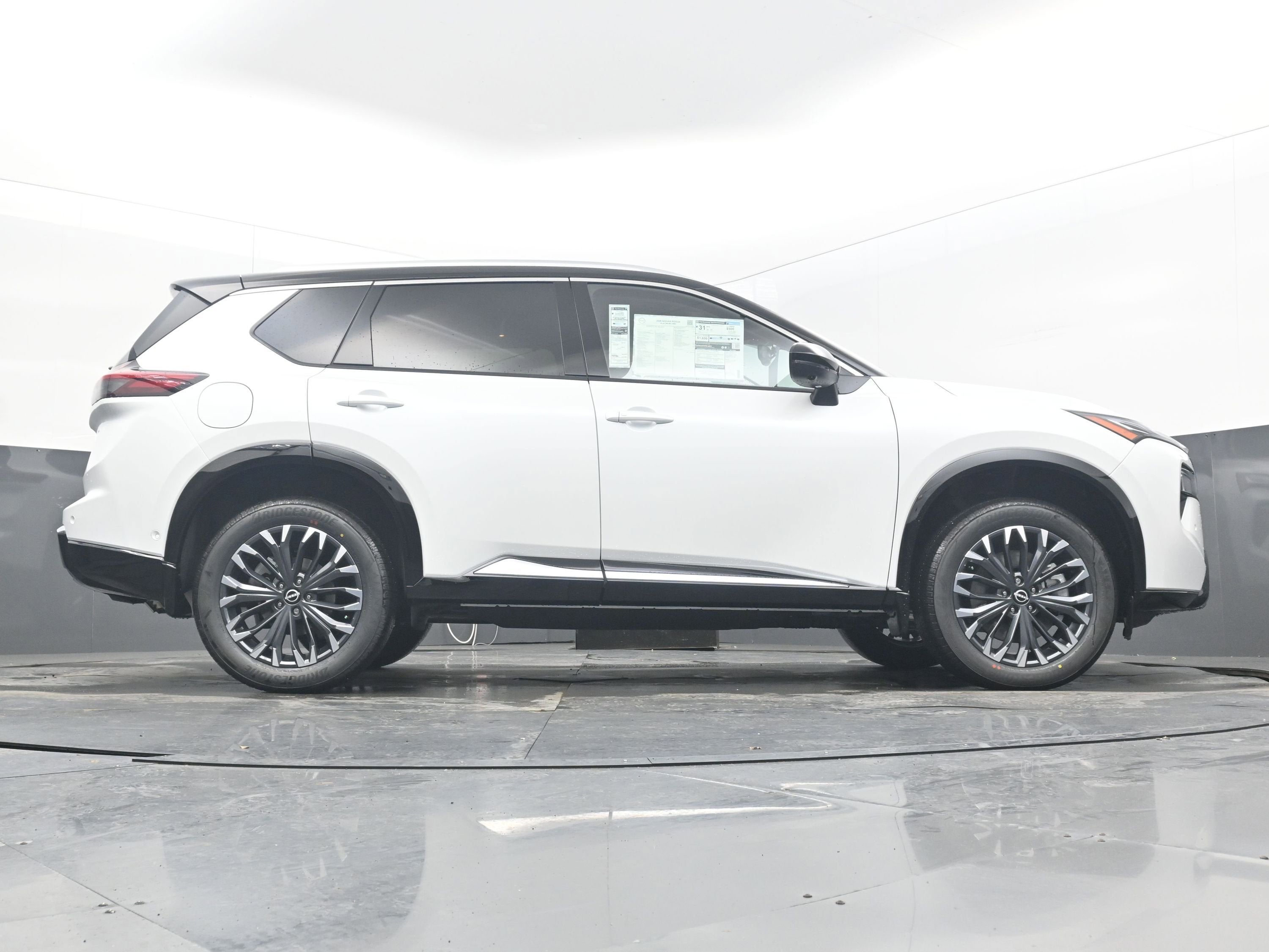 2026 Nissan ROGUE Platinum PREMIUM