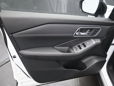 2026 Nissan ROGUE Platinum PREMIUM