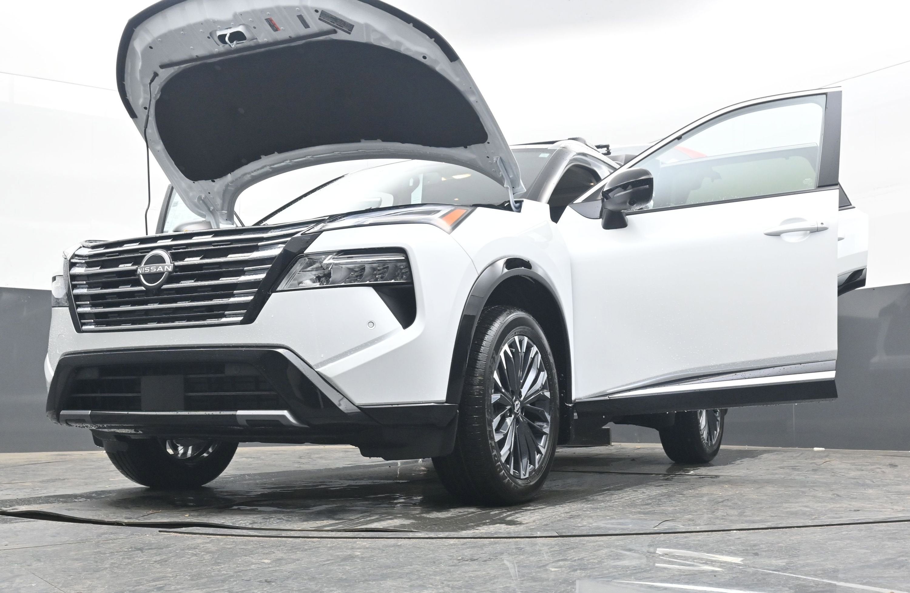 2026 Nissan ROGUE Platinum PREMIUM