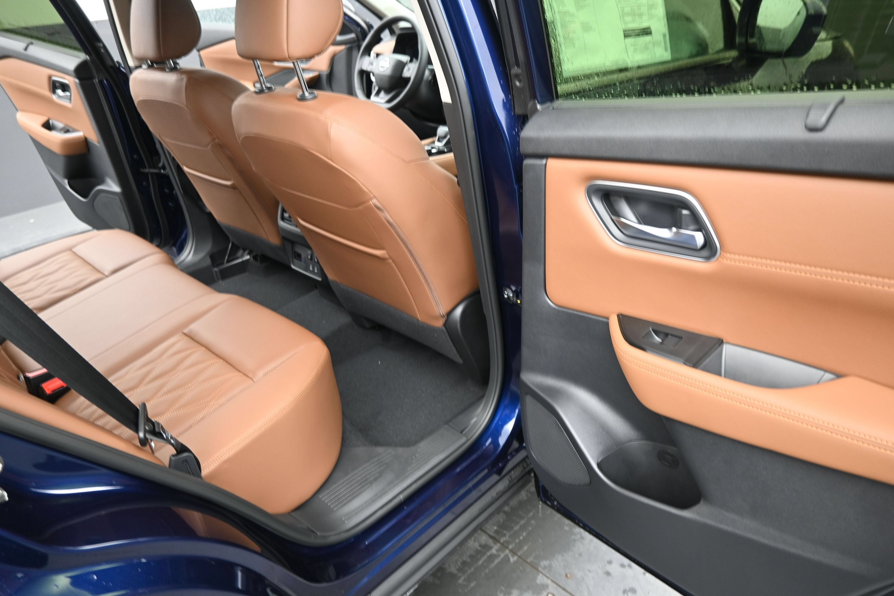 2026 Nissan ROGUE Platinum PREMIUM