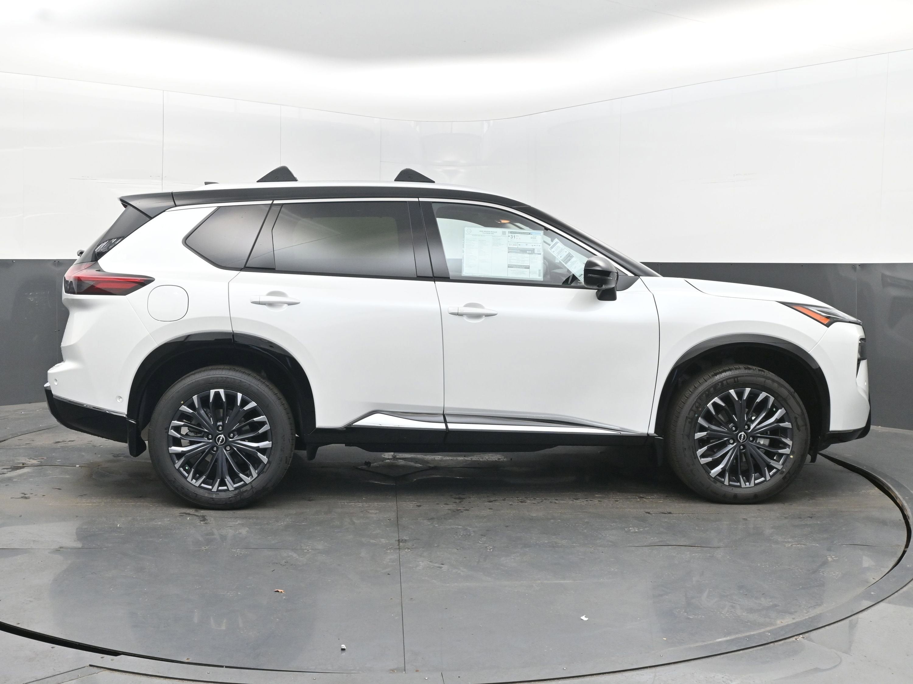 2026 Nissan ROGUE Platinum PREMIUM