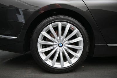 2017 BMW 7 Series 740i xDrive
